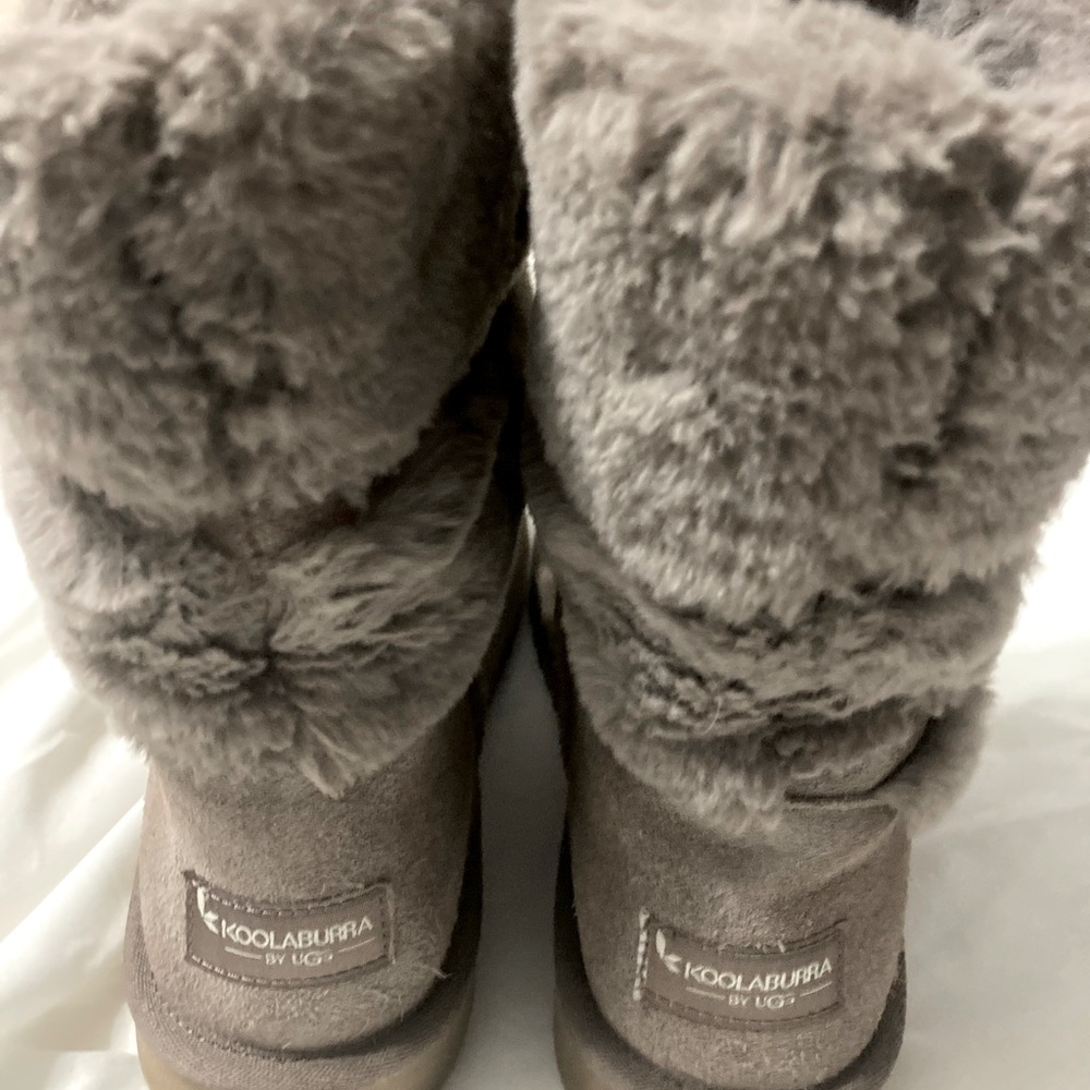 Kookaburra by Ugg women’s boots. 1114692